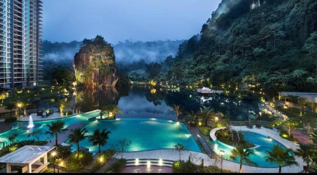 Haven Lakeside With Bathtub 9pax * Ipoh